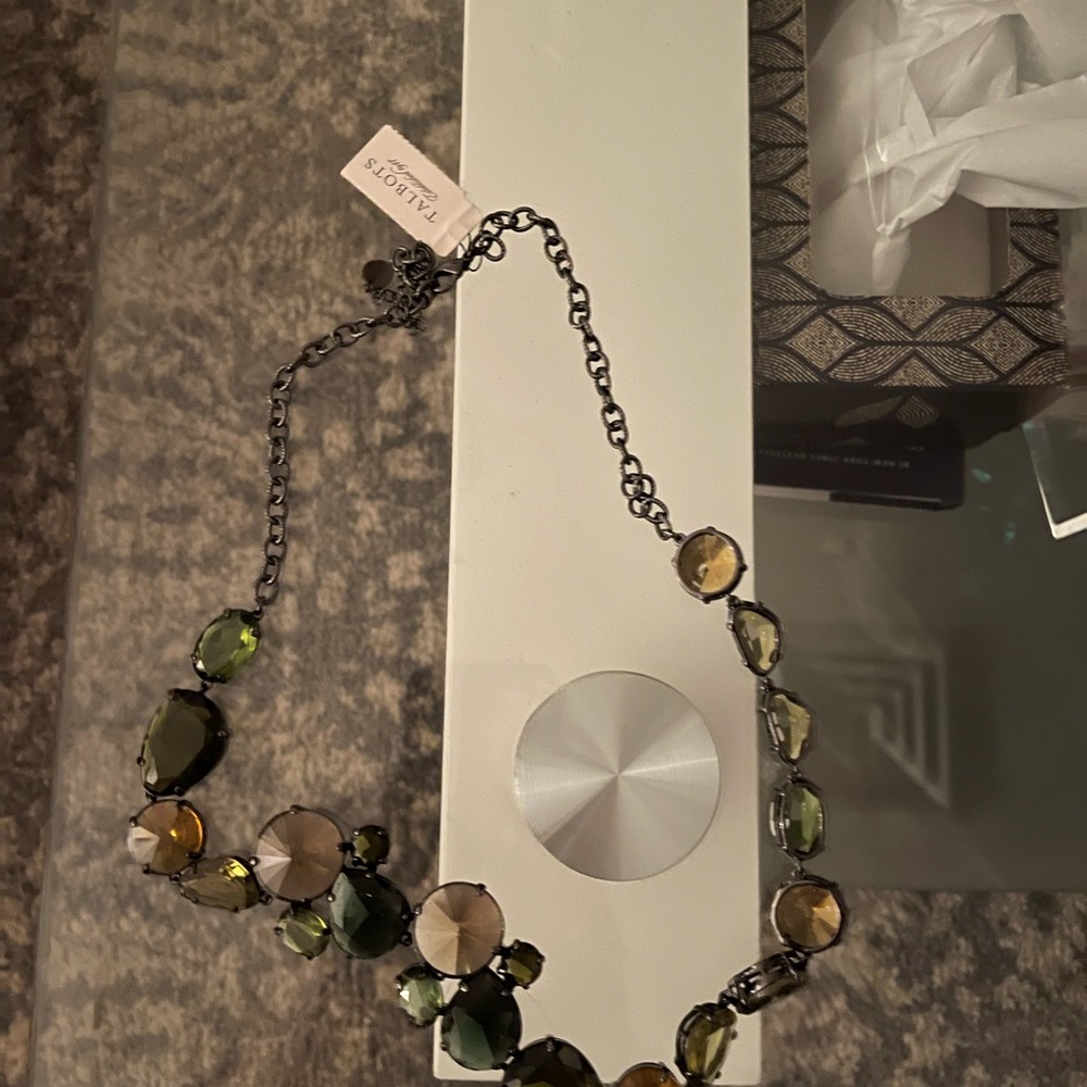 Woman necklace